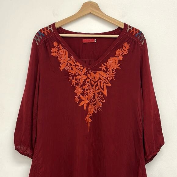 Johnny Was Floral Embroidered Colorful Lightweight Boho Bohemian Tunic Top Small - Picture 3 of 13